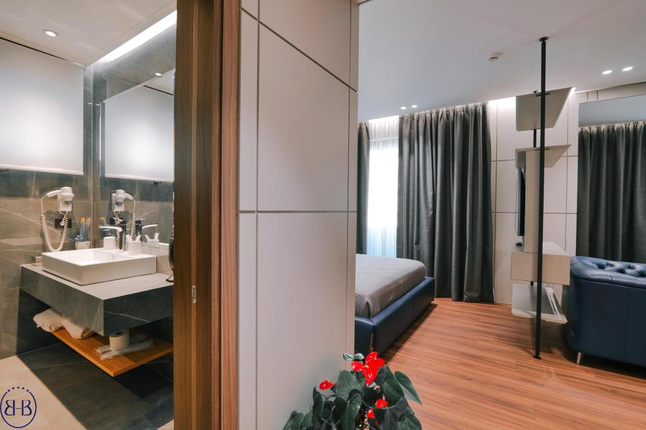 Hotel Butrinti & Spa Sarande Exterior photo